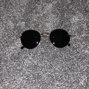 No name Ray Bans dupes sunglasses